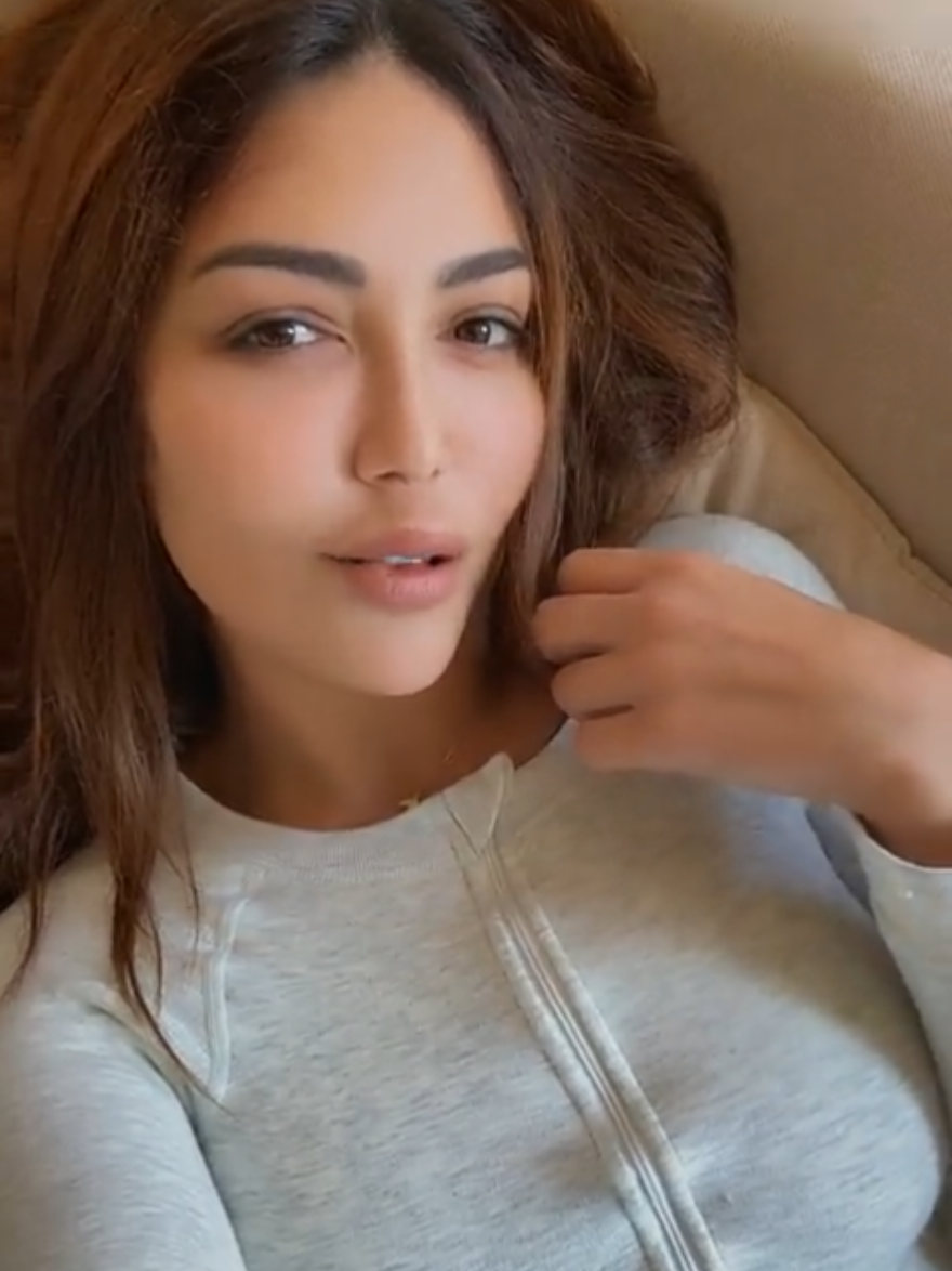 صباحووو ❤️  #بيسان_اسماعيل #sarah #تونسية🇹🇳🇹🇳 #هولندا #سارة 