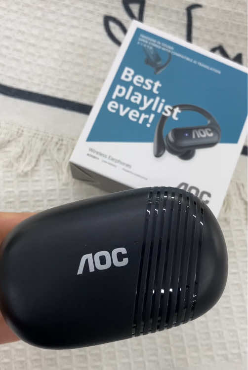 #headphones #bluetooth #Outdoors @AOC Digital Indonesia #exercise #overtheearheadphones