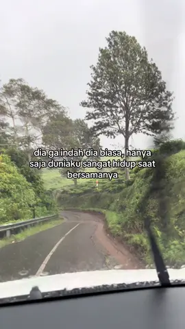 pemandangannya indah, kalau ga diabadikan kayaknya sayang sekali dan terimakasih untuk yang mengabadikan ini 🕊️ #fy #foryoupage #takadayangabadi 