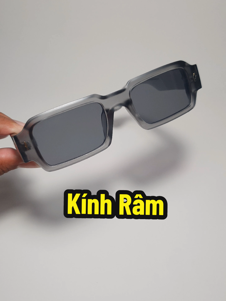 Phải Gì ạ #kinhram #fashion #xuhuong 