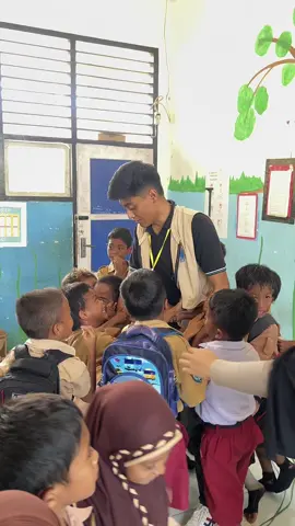 Sosialisasi Stop Bullying di SDN 118 BUTON #CapCut #unidayanbaubau #kkndesagunungjaya #kknbahagia #foryoupage #kkn2025 #penglaris 