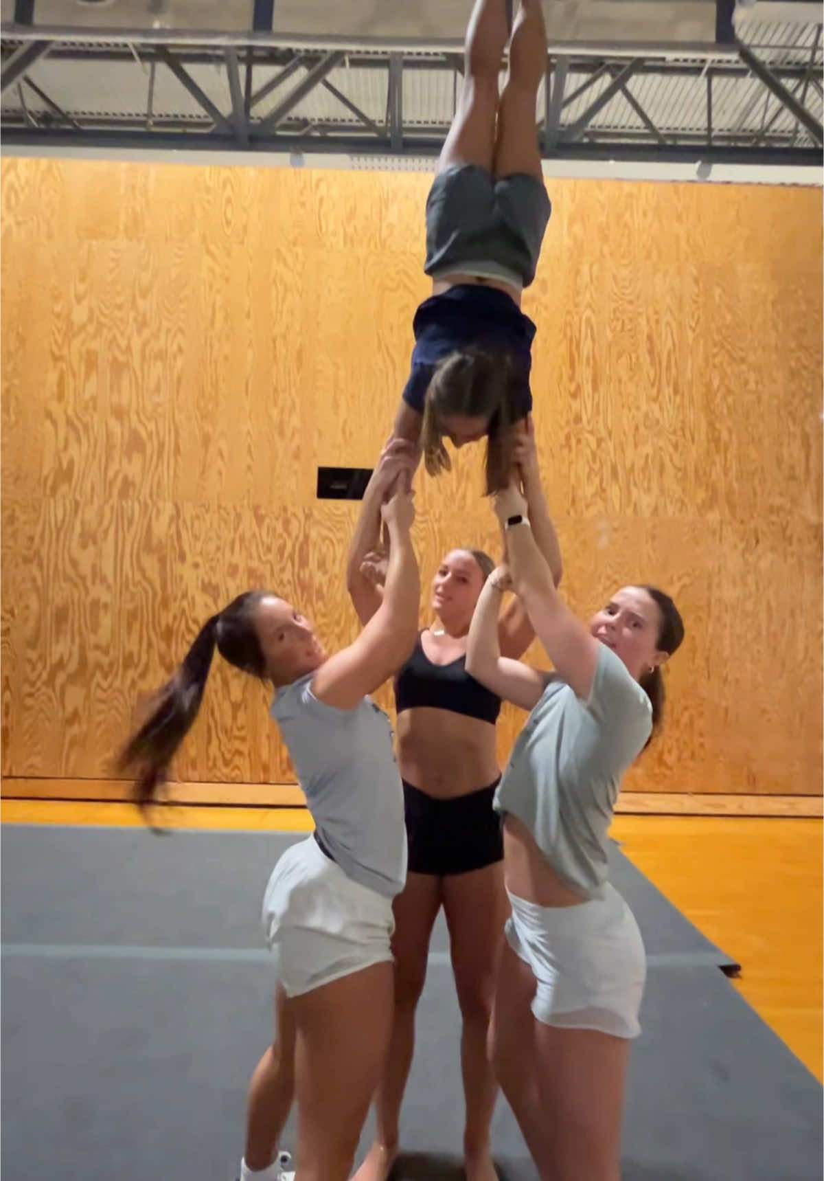 Monday shenanigans with all girl #fyp #allgirl #agad #cheer #college #collegecheer #foryoupage @jadejeanne @shelb @notciarabrown 