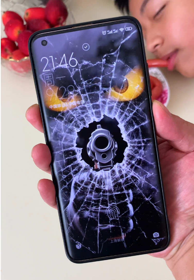 You can download the same style  dynamic wallpaper for free , the template in the lower left corner is ready go and try it!       #livewallpaper #wallpaper #capcut #capcutforus #capcutpioneer iphonewallpaper     livewallpaper