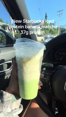 starting off the day with good protein intake>> #gym #protein #starbucks #bananamatcha #proteinmatcha 