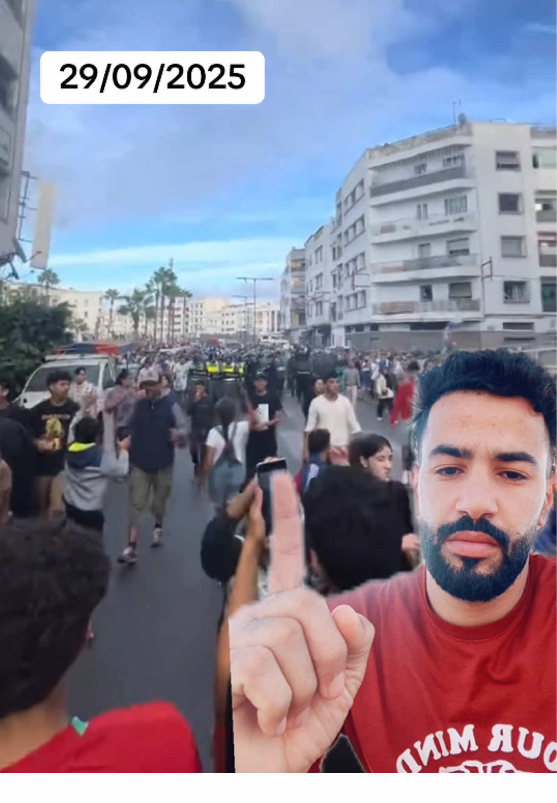 ماذا يحدث في المغرب؟  مظاهرات في المغرب  الاف الحشود في اغادير يطالبون باسقاط الفساد وعدم تنظيم كاس افريقيا ، في ضل عاذي اجراء وتدهور المستوى المعيشي في المغرب ، المغرب اليوم ، المغرب لايف مباشر  #اخبار #المغرب #مظاهرات #maroc #france🇫🇷 