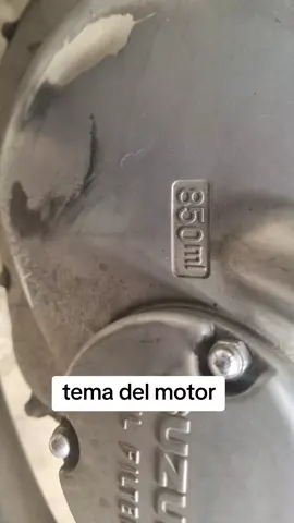 tema de motor #humor #parariiiiiiiiiiiiiiiiiiiiiiiiiiiiiiiiii  la culata ya no culea el escape se escapo, la suspencion sigue suspendida