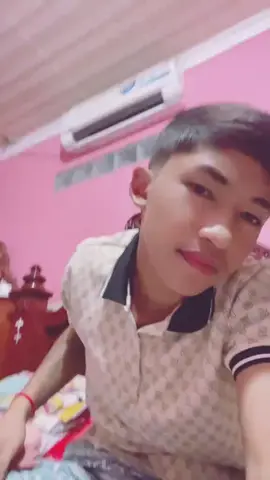 Eka ot o brb b mer😴#ដៃគូបង់ប្រាក់ #24hrmehaktaclean #f 