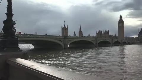 #uk #london #foryou #foryoupage #ئەکتیڤبن🥀🖤ـہہـ٨ــہ 