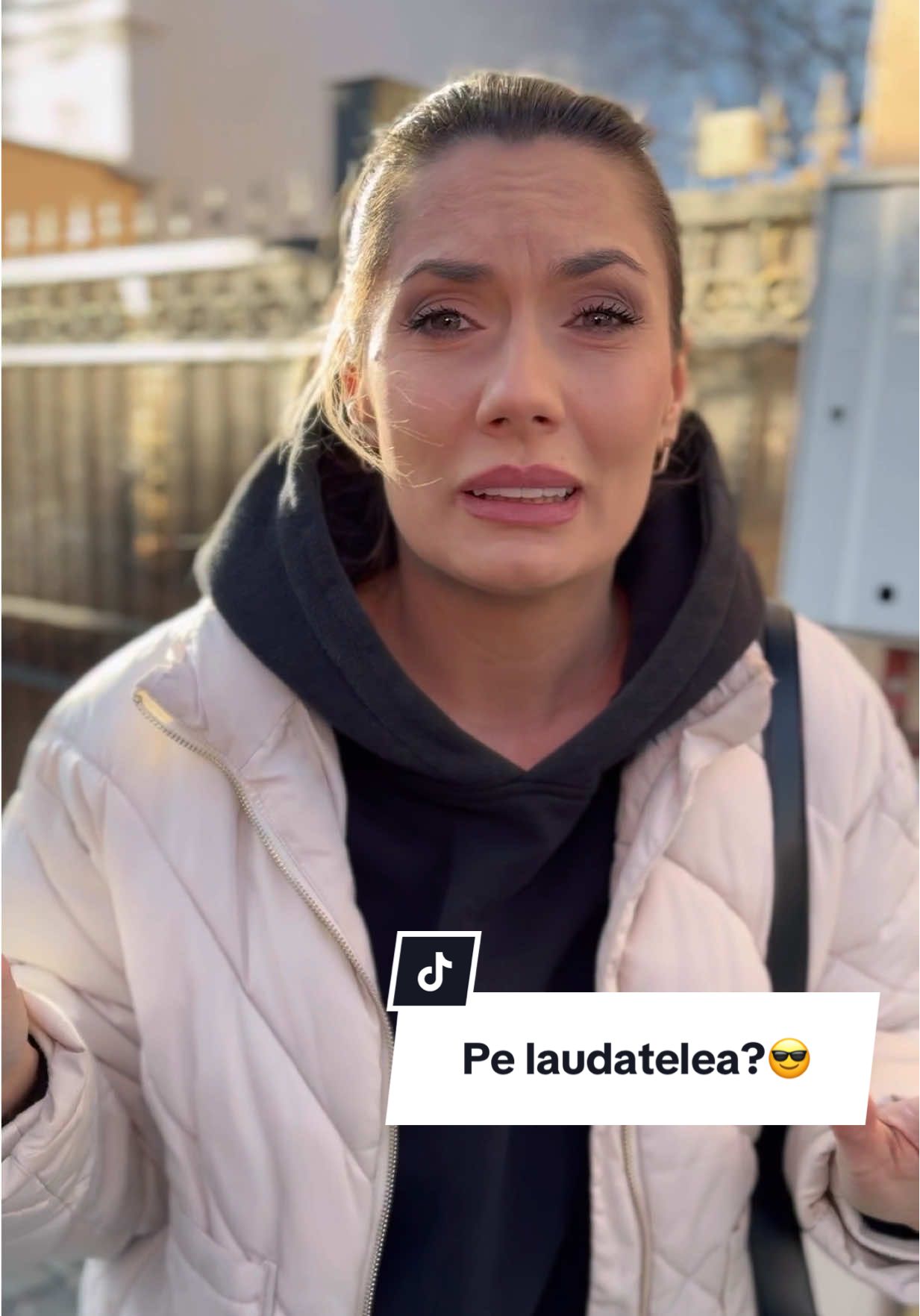 Cine mai e cu Shakespeare pe aici?🧐🥸 @Capatina Mihai  #actorsontiktok #comedyscene #comedystars #shakespeareinlove #comedyskits 