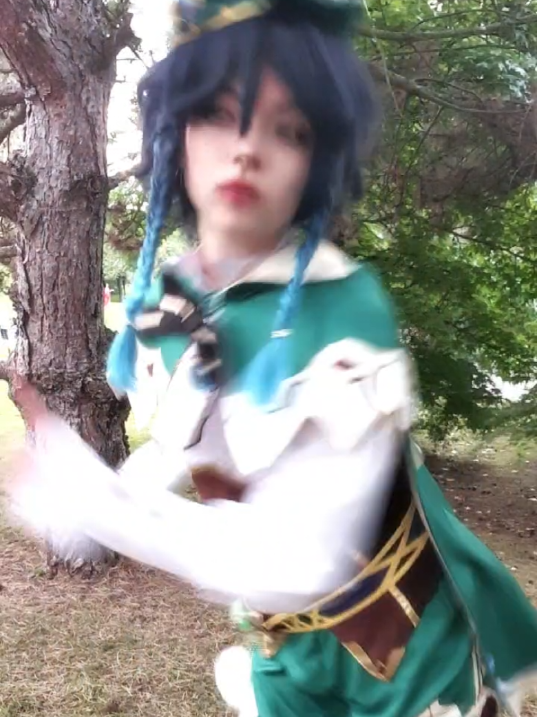 whoa I fell in such a deep demon slayer phase after the movie💔 Now I wanna cosplay so many characters🥀 🌺🍷𝓥𝓮𝓷𝓽𝓲🎶🍃 #venti #venticosplay #GenshinImpact #genshinimpactcosplay #sweetsecretcos 