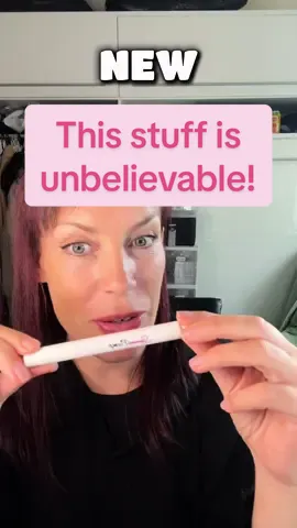 Get fuller-looking lips in seconds with the SupremeTan Super Plumper 💋 This 2x volumising lip plumper bundle is the ultimate handbag essential for that instant glossy, plumped effect without the needles. A quick swipe and you’re good to glow.  #superplumper #spotlight #lipplumper #tiktokmademebuyit #whatsforyou