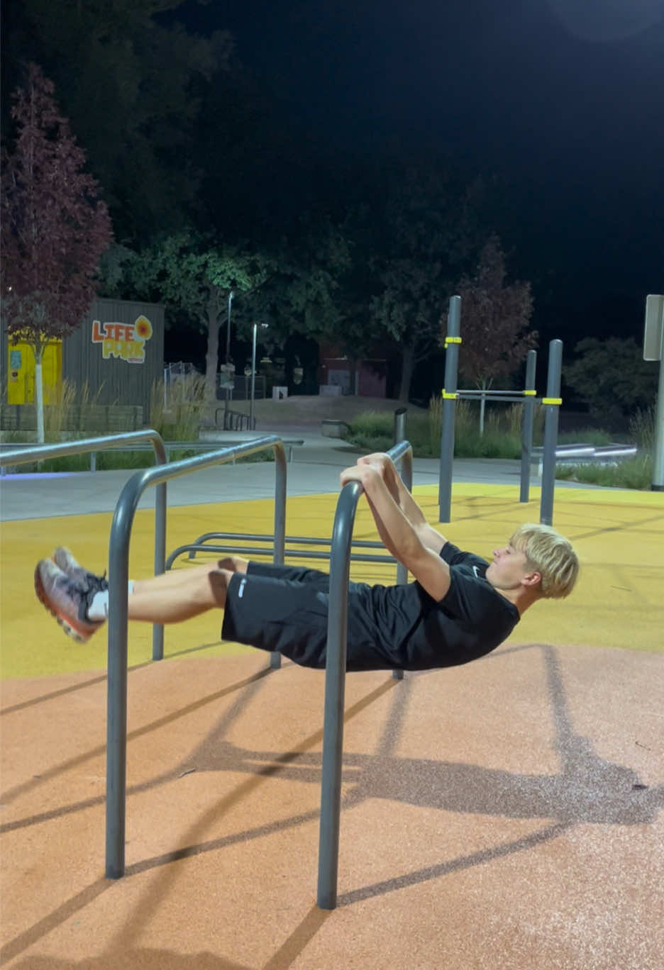 New combo!!  #calisthenics #hspu #muscleup #frontlever #combo 