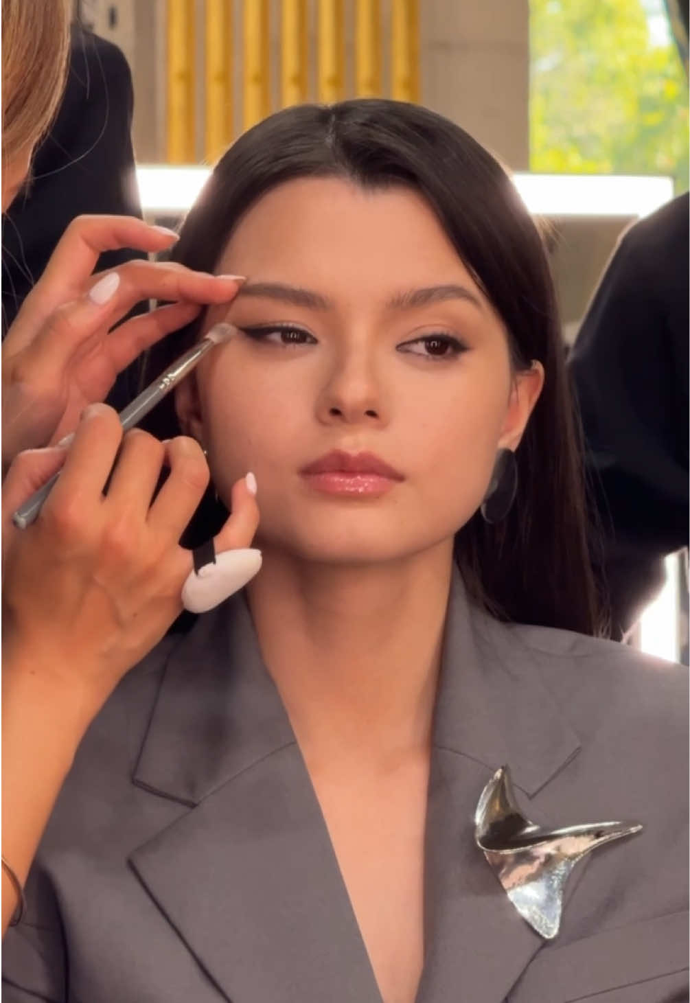 @becky armstrong is getting ready to own #ledefilelorealparis 💫 #parisfashionweek #lorealparis 