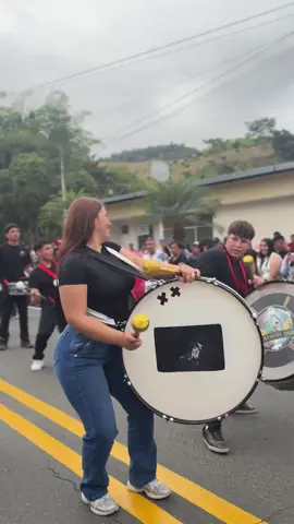 Me encanta💚🔥 @JOSTHIN_66 #ecuador🇪🇨 #tintales #paulina #bombista #viral 