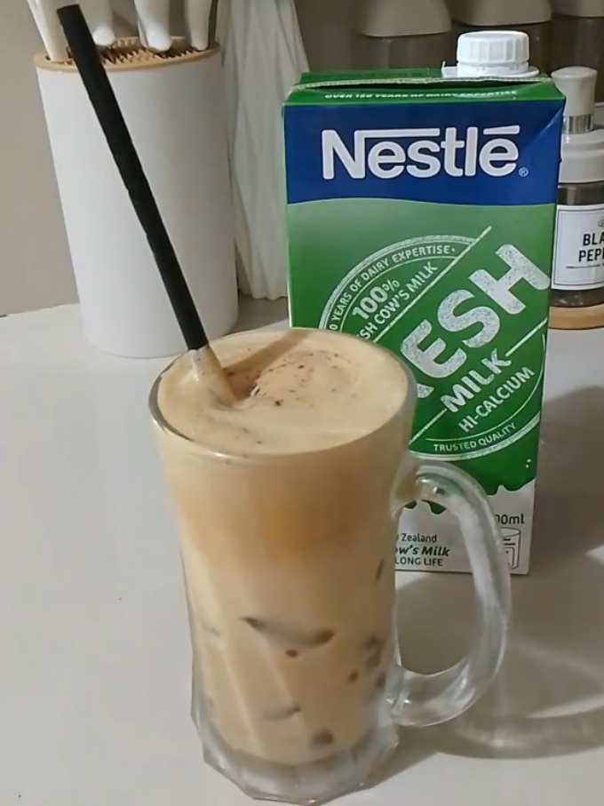 My diy iced coffee that made me comfortable. #coffee  #diyicedcoffee  #icedcoffee  #icedcoffeeathome 