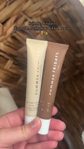 these @Summer Fridays butter balms smell SO good 🤩#creatorsearchinsights #summerfridaysholidayset #toastedmarshmallow #summerfridaysbutterbalm 