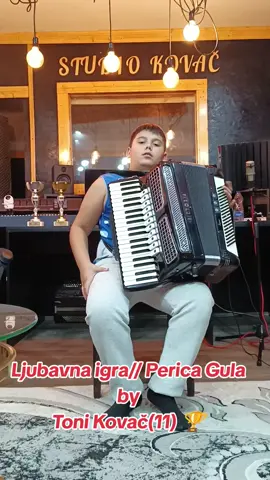 Ljubavna Igra//Perica Gula by Toni Kovač🏆 Toni svira ono što tata najviše voli. Nadam se da će se i Vama svideti. Delite, komentarišite i uživajte 🫶