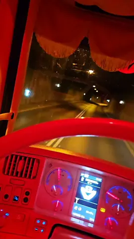 Nightride #neverendingstory #scania #scaniav8 #openpipe #serialsinner 