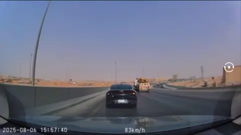 تتوقعون حي صاحب التريلا ؟ #explor #jeddah #داش_كام_السعودية #4u #اكسبلورexplore 