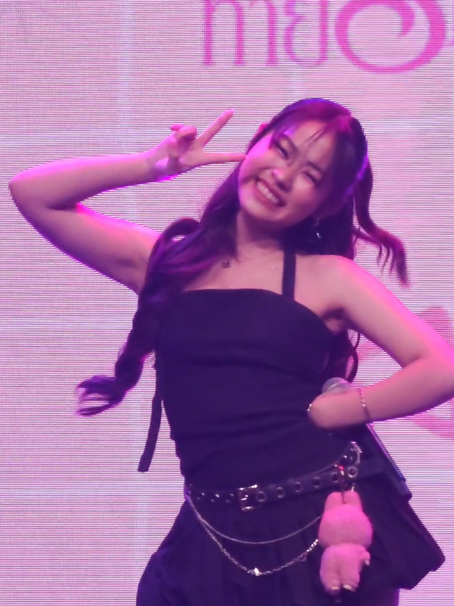 🎤 เอาปากกามาวง - Bell Warisara 🎶 #focus_yanin #MoonlightGlow #TDAYMusicPlayground  #ม๊ะดูกัน #ม๊ะดูคอนกัน