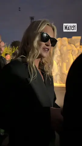 #katemoss #saintlaurent #pfw #fashionweek #TikTokFashion 