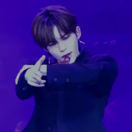 250927 LOVE SHOT HANBIN WE LOVE YOU #zerobaseone #zerobaseoneedit #sunghanbin #sunghanbinedit #fyp 