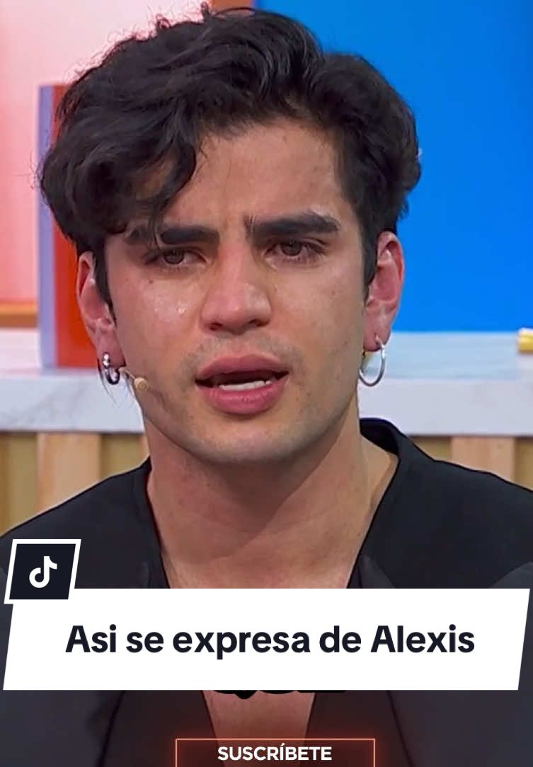 Así se expresa @Aaron Mercury de @Alexisayala 🥰 Si quieres ver el momento COMPLETO, suscríbete ya a  @ViX no te pierdas de nada con el 24/7 🔥 #LaCasaDeLosFamososMx , rumbo a la final, disponible también en #LasEstrellas y #Canal5 