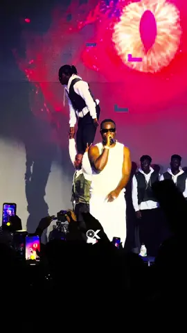 RAPPER HO L I C for a reason !!! Asante y3 oman !!!. THE LOVE WAS TOO MUCH ❤️ Loyalty is everything big up SarkNation!🟨⬛️🟩. #rapperholichomecoming #sarkodie #rapperholic #ohenebakankamphotography 