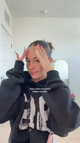 I promise I’ll give a tut SOON #relatable #fyp #hair #hairstyle 