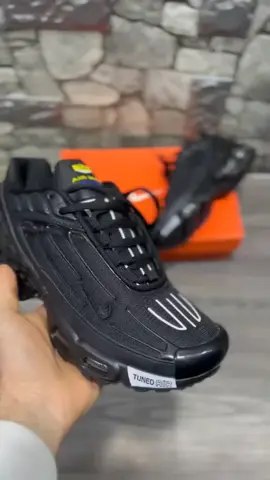 #nikeshoxr4#nikevapormax#nikeshox4molas#tenismasculino#moda#