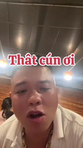 Con trai thật mõm k dám ra buồn quá ae ạ  @tuyền môc bn 2 @THẢO DƯỢC OM DƯƠNG MINH TUYỀN @tuyenmocbn6 @tuyenmocbn5 