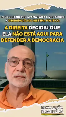 A DIREITA DECIDIU QUE ELA NÃO ESTÁ AQUI PARA DEFENDER A DEMOCRACIA  Nosso camarada @nildorix esteve no início de setembro no @pgmfaixalivre e fez uma análise sobre como a direita entendeu o curso da história e como a esquerda tem agido na defesa de um sistema político degradado. Separamos um corte, acompanhe. A vocação autocrática da classe dominante, se exibiu (após 2013, 2016 e 2018) na forma de uma ultradireita, mesmo que parecendo grotesca e violenta, na prática entendeu uma dinâmica muito importante e histórica do desenvolvimento capitalista, que é justamente nos períodos de transição de um capitalismo de base industrial para um capitalismo dependente e rentístico, o Estado precisaria atuar com maior violência e sob uma lógica impecável em favor da classe dominante contra os trabalhadores. Para a direita, o parlamento cumpre uma função secundária, pois quando a esquerda reduz a política à representação parlamentar nas suas múltiplas facetas (o identitarismo como sua forma mais caricata), tal representação torna-se completamente funcional à classe dominante. Portanto, a direita decidiu que o parlamento não cumpre mais função, já que a cada bate boca neste espaço é visto como uma degradação do sistema político pelo povo. E uma vez que a esquerda liberal faz a defesa deste sistema e daquilo que se chama democracia, o rechaço popular só tem crescido, enquanto a direita entendeu o curso da história (ao seus interesses) a esquerda liberal será atropelada por ele. 📲 Acompanhe a análise completa no Faixa Livre do dia 04/09/2025: https://www.youtube.com/live/RCNP0hfw7h0?si=bXyMtIVQXfjHkKYI #revolucaobrasileira #marxismo #socialismo #classetrabalhadora #lutadeclasses                   https://www.instagram.com/reel/DPMg44TgYfK/?igsh=amJ6dXgyYjUyYWI3