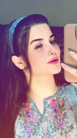 show love guys you mahi mahi #itsnadiamurshad1 #nadiafam 