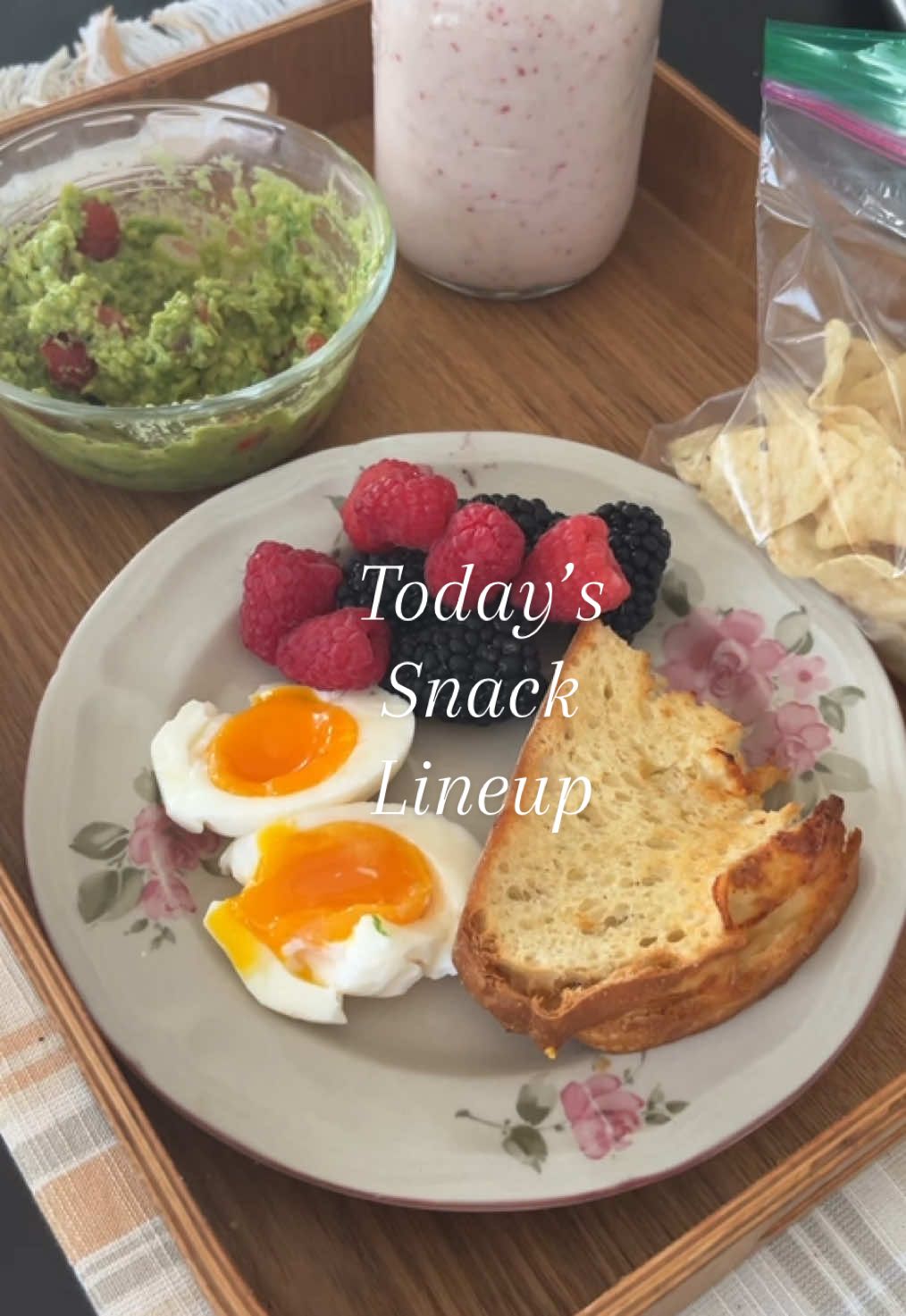 #snackplate #healthyeats #fyp #foryoupage #food 