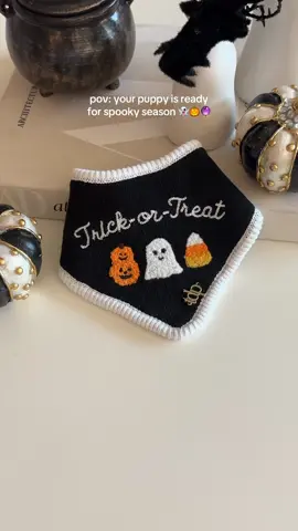 it’s officially officially spooky szn 👻🎃🔮 
