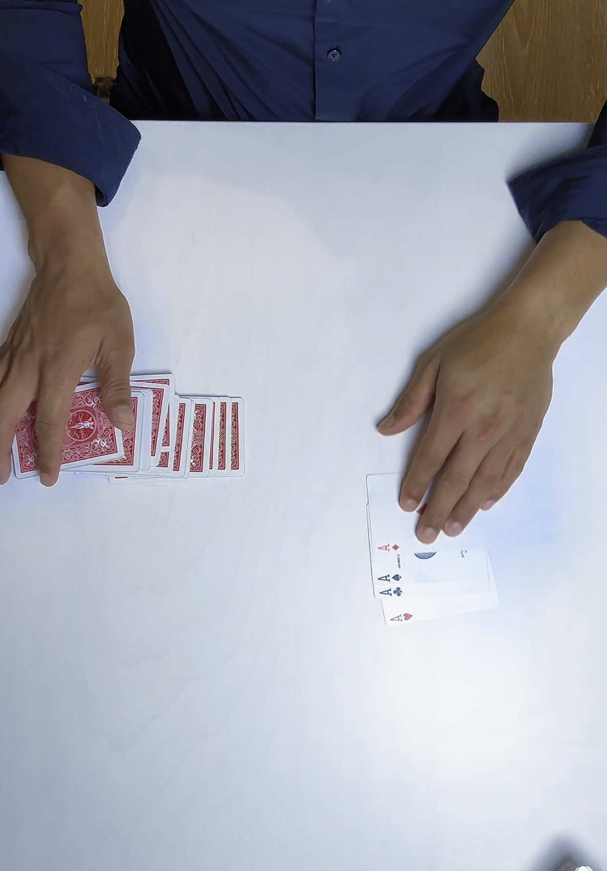 Expulsion #cardmagic #magictrick #magician #magia 