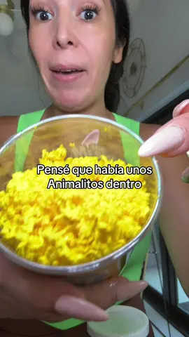 Pasan horas de horas jugando y yo con ellos @Educational Insights #sensorybin #sensory #pluffle #homeschoolmom #koreanlipbalm 