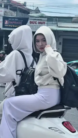 Vẻ đẹp tự nhiên mãi trường tồn 👀 #ngamgaixinh #xinhdep #nusinh #xuhuong 
