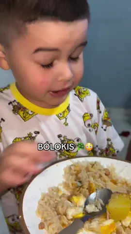 Já comeram BÓLOKIS? 😂😂😂 #fly #pov #foryou #viral #foryoupage 