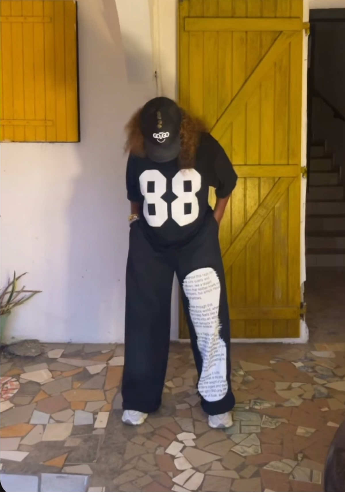 Bon commençons doucement 🙂‍↔️🫢 Dc: @MiraKey’S🐻 👌🏾🤌🏾 #darcybonbon #gabon🇬🇦 