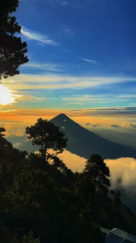 #volcandefuego #volcandefuego🌋 #acatenango 