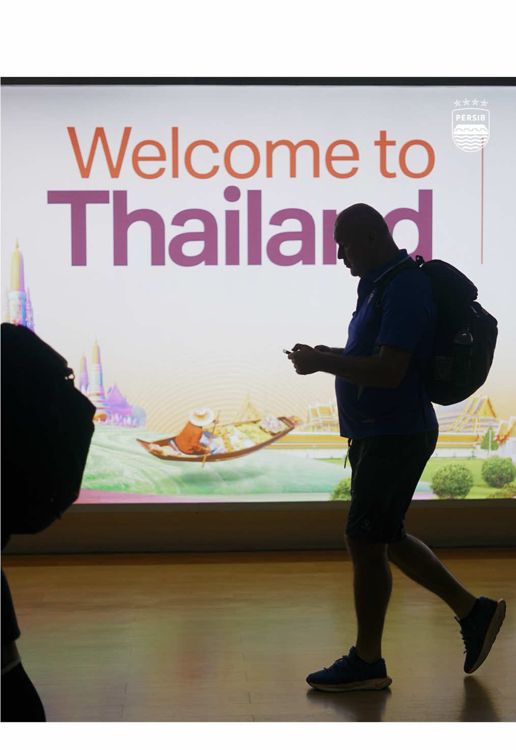 Arrived in Bangkok, Thailand 🇹🇭✊🏻💙🔥  #persib #persibbandung #acl #vidio #viral 
