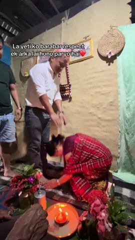 Sathi bhai haru naramro comment na gari dinu hola hai yo vane ek arka lai maya saman gareko ho hai❤️🥹#weedingvibes #raiculturewedding #Bhuharibhai #sundarharaichamorang🥰 @🍀 