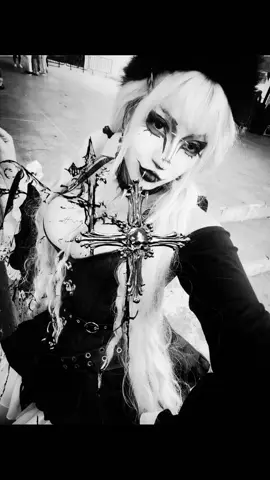 Na solo me gusta la foto x  #CapCut  #creartorsearchinsighs #girlsgoth #vampire #gotthisforyoufff 