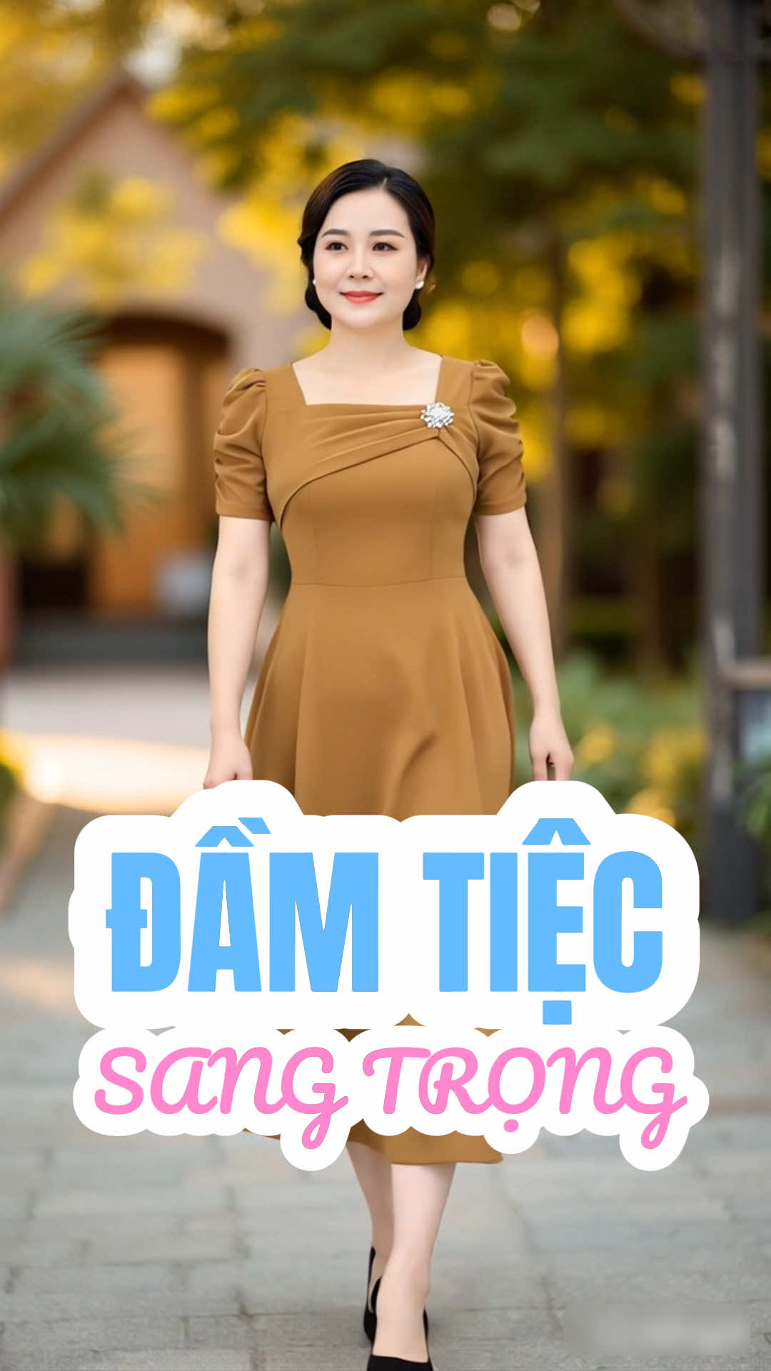 Chiếc đầm trung niên dự tiệc sang trọng với sự kết hợp hài hoà giữa thiết kế cách điệu và chất vải lụa Mango mềm mịn thoáng mát, đây là 1 trong những sự lựa chọn tuyệt vời dành cho các Chị và các Mẹ để diện trong những dịp đặc biệt. @Mặc đẹp phối xinh ✨  @Mặc đẹp phối xinh ✨  @Mặc đẹp phối xinh ✨ #thoitrangnu #macdepphoixinh #macdepphoixinh2025 #trungnien #thoitrangtrungnien #damthietke #damdutiec #damtrungniensangtrong #damtrungniendutiec #damtrungnienbigsize #setdodutiec 