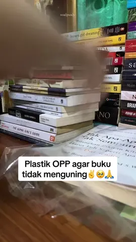 meski repot kl mau buka bukunya lagi😫  #tipsandtricks #books #bookhack #BookTok 