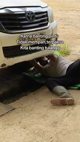 info sendal sekali melangkah langsung sukses @adi_nurrohim #drivermuda #jampipride#fypage  #lewatberandafyp 
