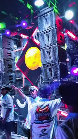 Brewog mode Bass bledeg 🔥🔥😂 @BREWOG ELEKTRONIK @BETAVO AUDIO OFFICIAL @arekkayuputih_official #karnavalsoundsystem #soundsystem #teamsotok #karnavaltanjungarum #tanjungsari 