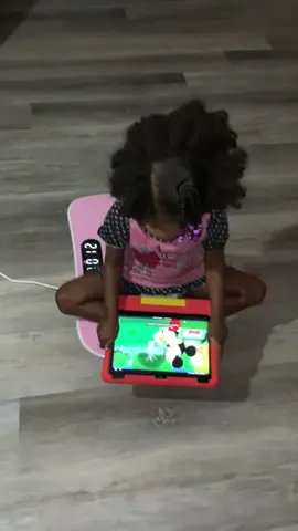 ZenActive Vibration Plate helping toddlers with Autism. Not only supporting bathroom regularity, it’s also giving them a lymphatic draining massage, it’s reducing stimming and it’s calming their nervous system and making bedtime easier. Shop the orange cart below and try it for yourselves 😁❤️ 