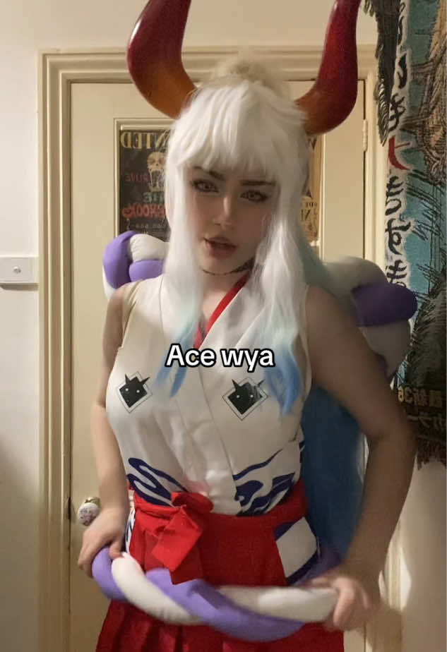 cant stop this 8’8” dwerk #onepiece #cosplay #yamato #fyp #anime 